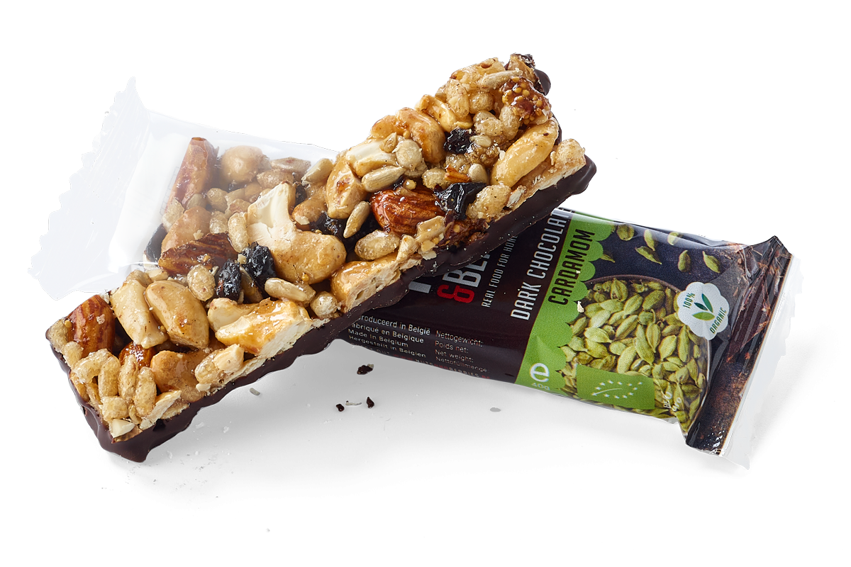 NUTS&BERRIES-BARS-Dark-Chocolate-Cardamom-Single-Bar-open