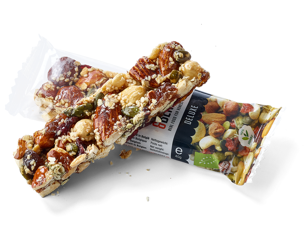 NUTS&BERRIES-BARS-Crunchy-Deluxe-Single-Bar-open